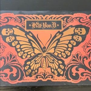 Kar Von D Monarch Palette